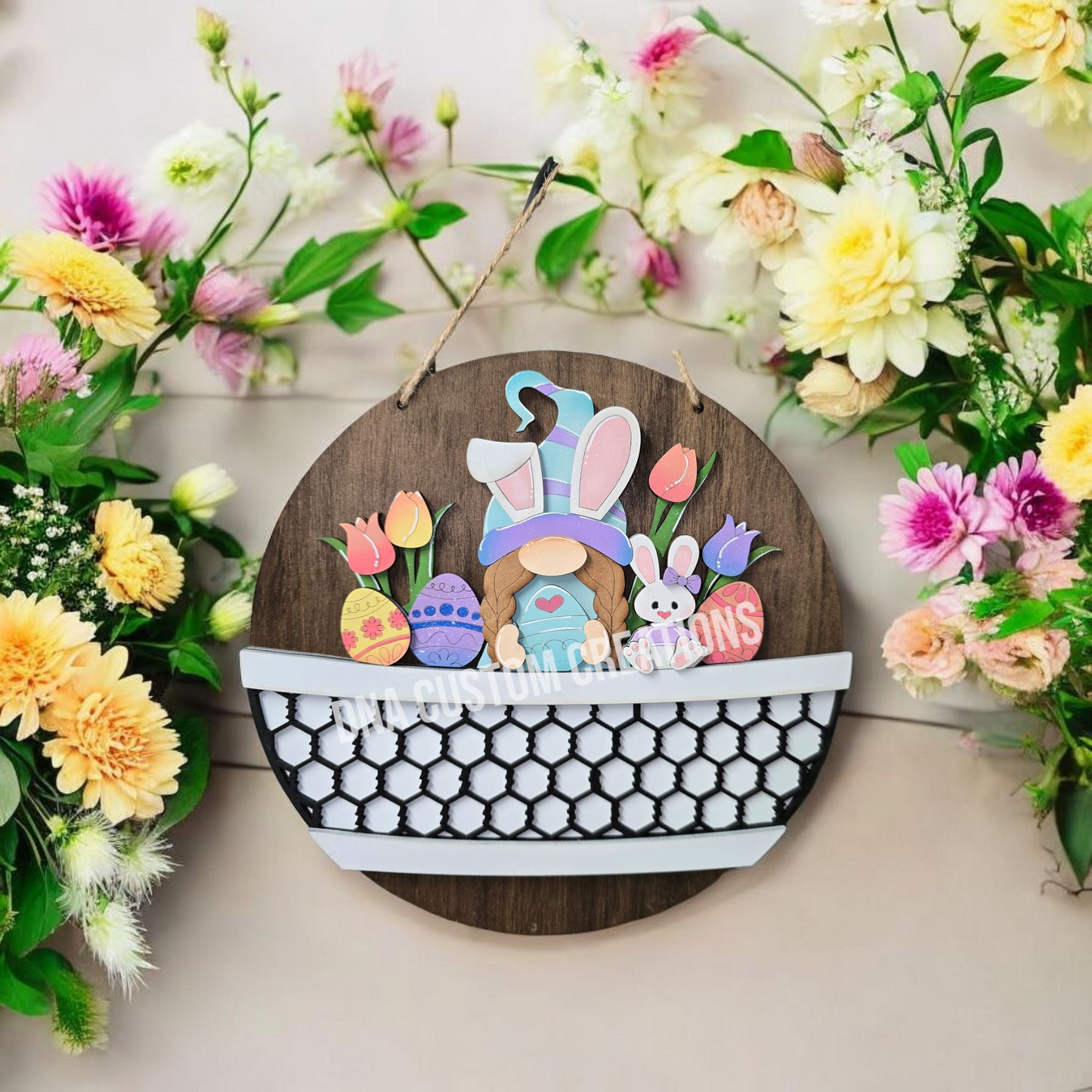 Gnome spring insert for Interchangeable door hanger and basket