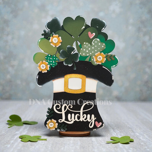 St. Patrick's Day Lucky Hat shelf sitter
